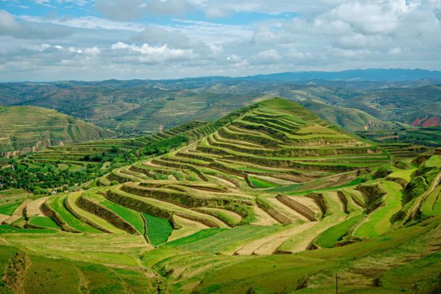 甘肃地域发展的多元视角深度探讨